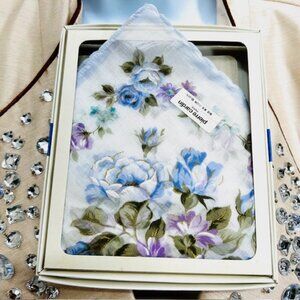 New  In Box  Pierre Cardin  handkerchiefs cotton 18" blue purole floral (69)